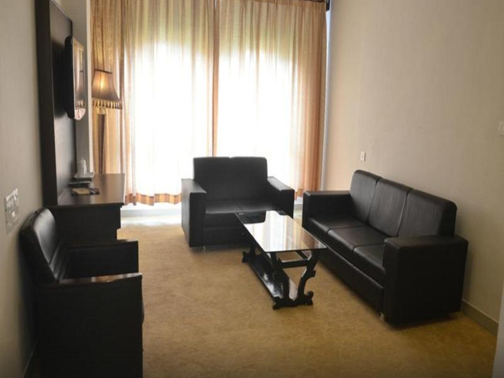 เซเว่น สกาย คล้าร์ก เอ็กโซติกา Hotel ภุช ห้อง รูปภาพ