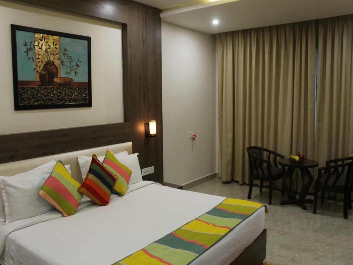 เซเว่น สกาย คล้าร์ก เอ็กโซติกา Hotel ภุช ภายนอก รูปภาพ